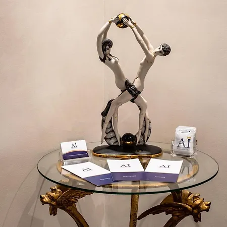 Ah - Duomo Essence Милан