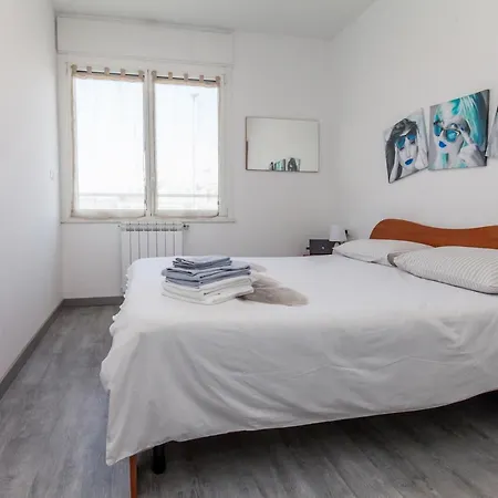 Apartment E-bicocca *