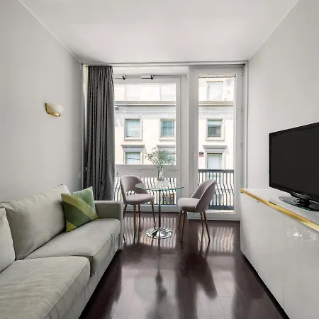 Adore Aparthotel 3*