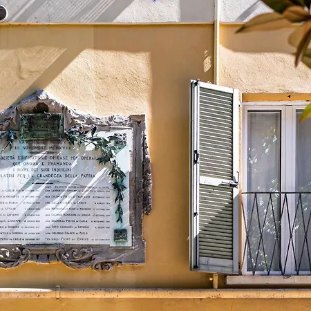 Brera Livings, Charming Flat Near Duomo Apartament Mediolan