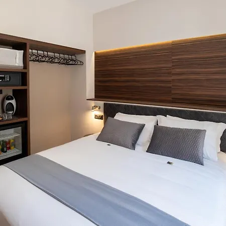 Ah - Duomo Essence Hotel