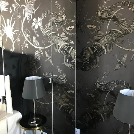 Lippi 42 With Private Garden * Milan