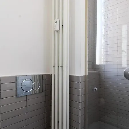 Italianway - Agnesi 15 Apartmán *