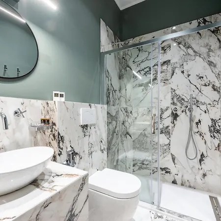 Dh Castello 게스트하우스 4*