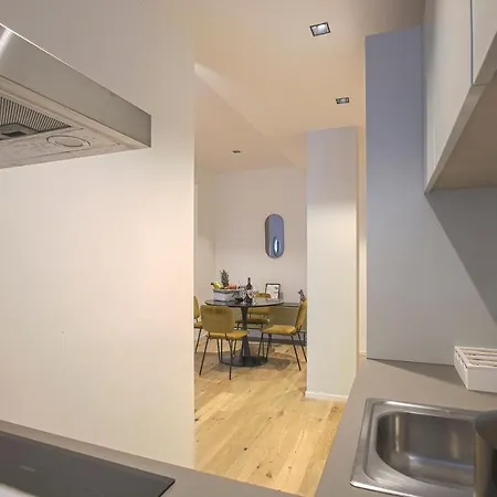 Chic Luxury Apartments-hosted By Sweetstay Milano