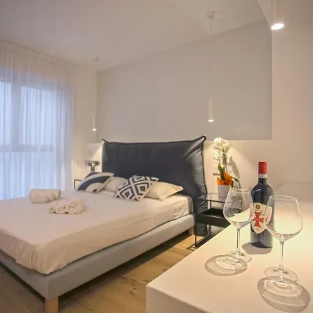 Daire Chic Luxury Apartments-hosted By Sweetstay