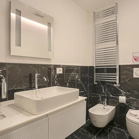 Chic Luxury Apartments-hosted By Sweetstay Daire Milano