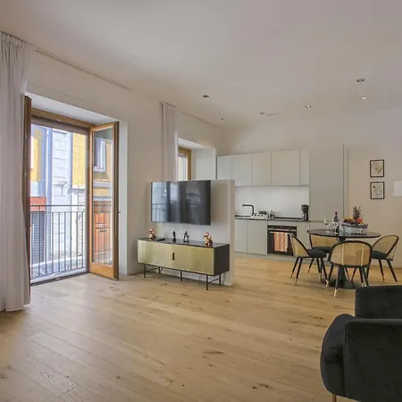 Chic Luxury Apartments-hosted By Sweetstay Daire *