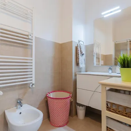 Apartman Design Premium In Center - Homeunity Milánó