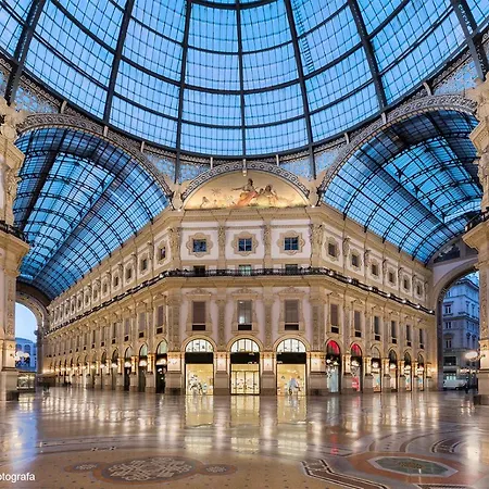 Luxury Galleria - Duomo Lägenhet