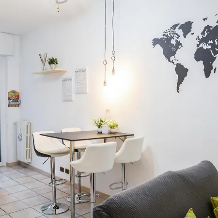 Mysa Properties - Spazioso Trilocale In Zona Forlanini-linate Apartament *