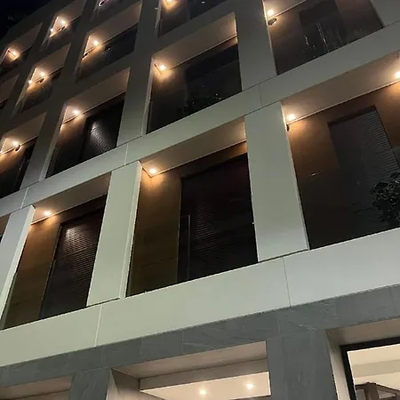 Number House - Number 9 Milano