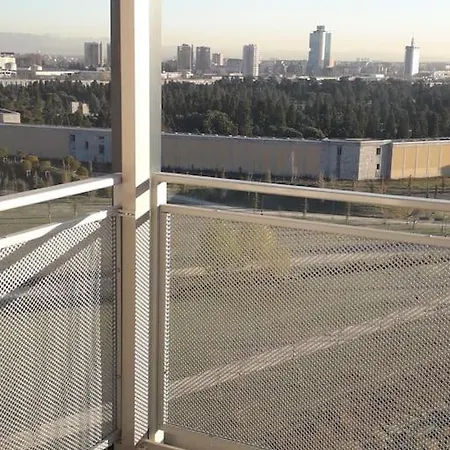 Skyline Fiera Apartment