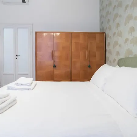 Appartement Vincenzo Monti 29 C *