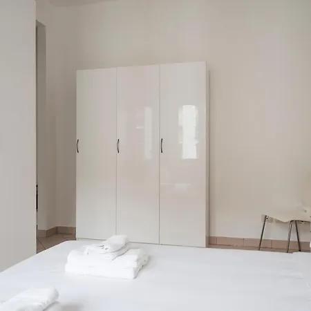 Apartamento Youhosty - Metauro 4 *