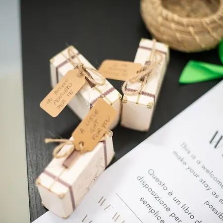 ! Esotico ! Letto Baldacchino - Metro 5 Min - 50mq Apartmán Milán