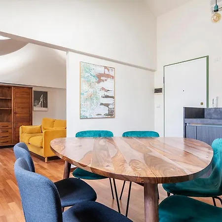 شقة Easyhomes Duomo View