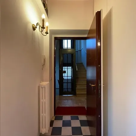 La Marina Di - Pier Lombardo * Milán