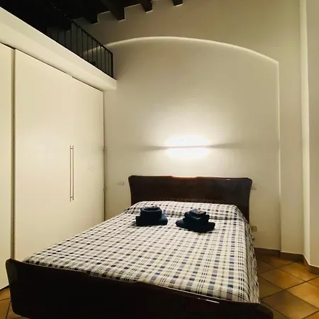 Sweet Navigli S1 Milan