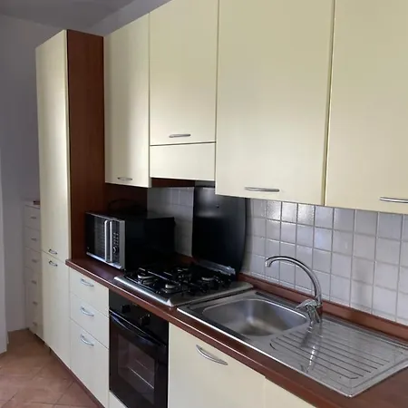Appartamento Domusmi Fracastoro 25 *