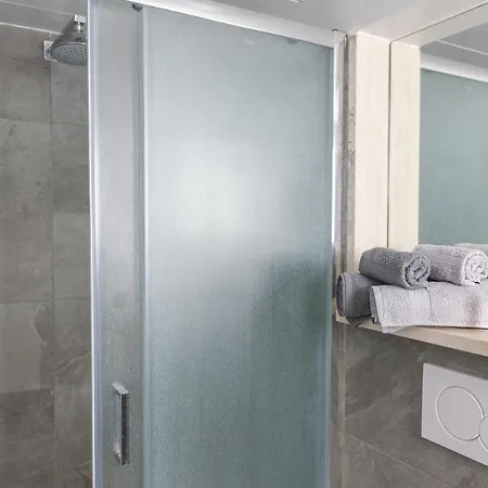 Apartment Volvinioone Monolocale Uso Esclusivo In Cermenate Milan
