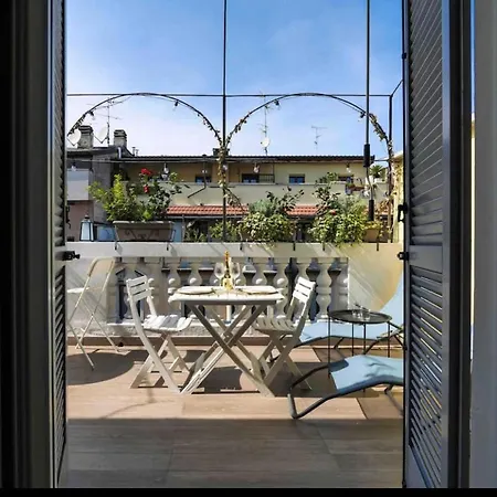 J'adore Roof-top Apartment *
