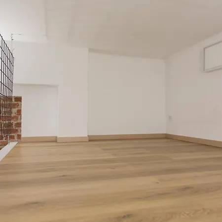 Volvinioone Monolocale Uso Esclusivo In Cermenate Apartment Milan