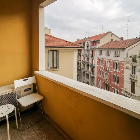 Apartment L'arche Argentina - The Window On The Shopping Street *
