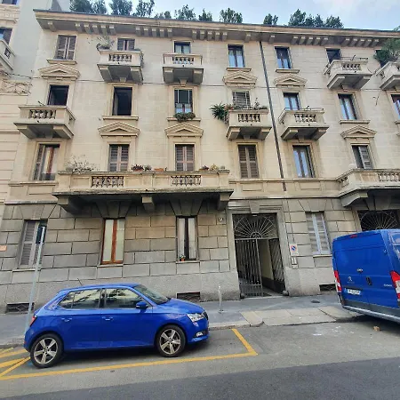 Appartamento Uberti 31 - Di Charme In Palazzo D'epoca Milano