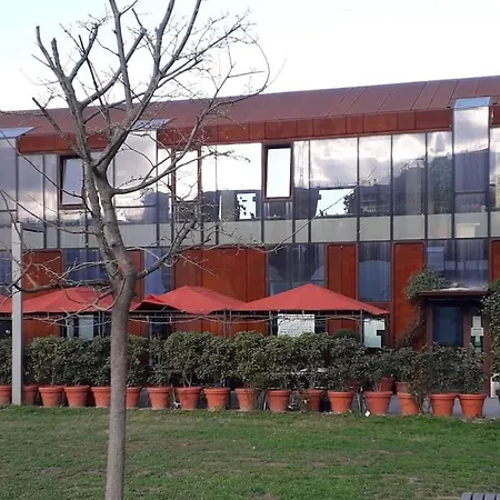 Apartment Skyline Fiera