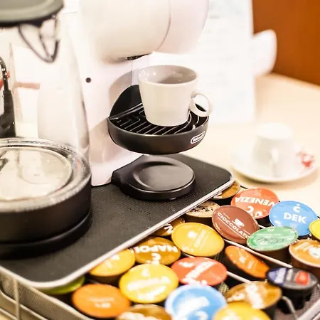 ! Esotico ! Letto Baldacchino - Metro 5 Min - 50mq Apartamento