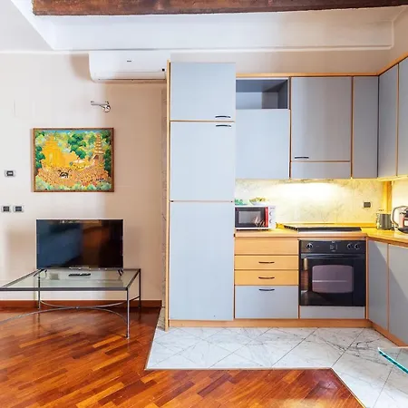 Apartment Retreats *