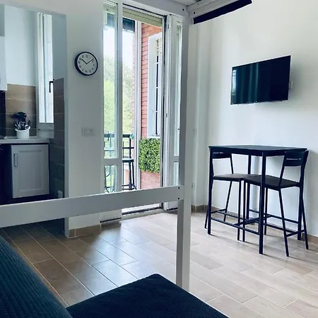 Luxury House Dergano Apartment Milan