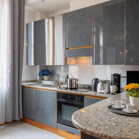 Apartment - Luxury In Porta Venezia