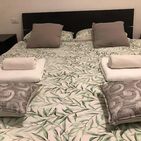 Appartement Ampio A 5 Minuti Dal Duomo! Milaan