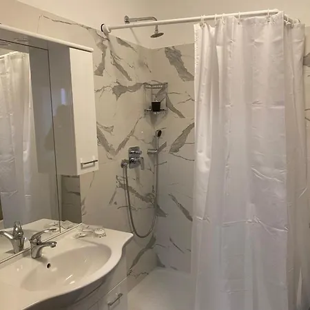 Al 20 Fiera - Certosa - San Siro 4* Milão