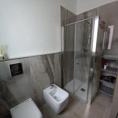 Villino Liber بيت ضيافة