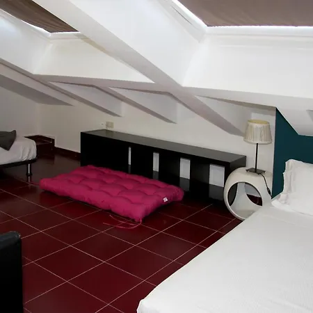 Mercanti Attic Version Daire Milano