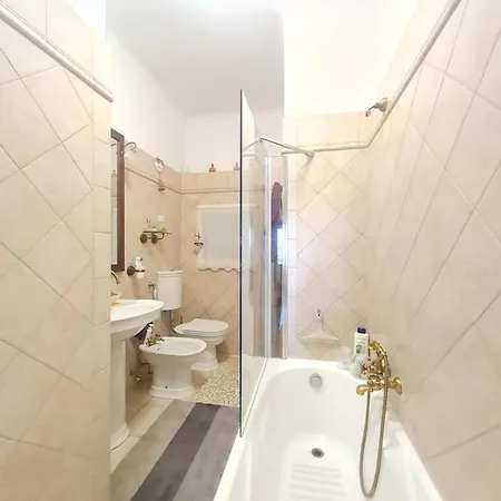 Niguarda - Palanzone Cozy 2broom Apartment Milan