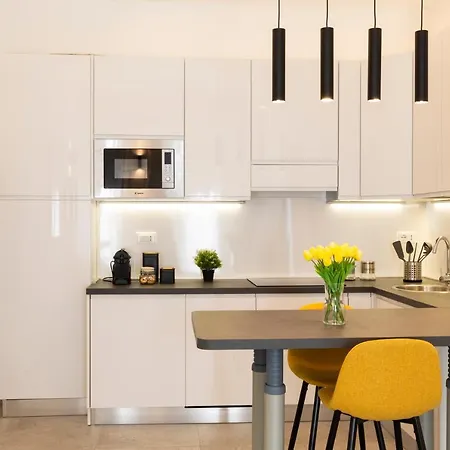 Apartment Biancospini 13 - Flower District *