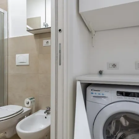 Easylife - Comodo Trilocale In Porta Romana Apartment *
