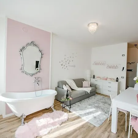 ⁂ Barocco ⁂ Biliardo - Ping Pong - Vasca - Wifi Apartamento Milão