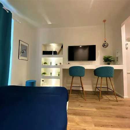 - La Casa Delle Meraviglie- Porta Romana Edition