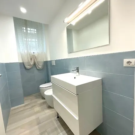Viale Lunigiana Big * Milan