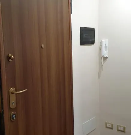 Apartamento Your House In Milán