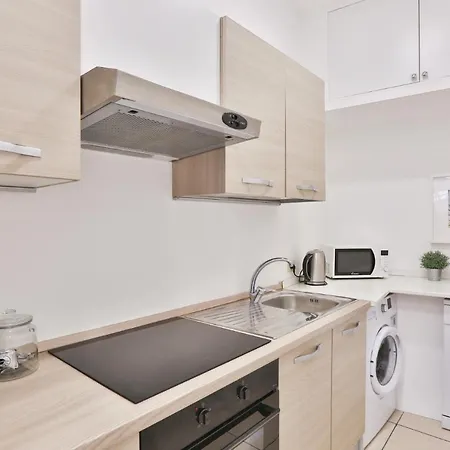 Easylife - Elegante E Rifinito Vista Duomo In Piazza San Babila Μιλάνο