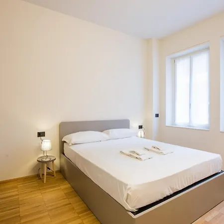 Easylife - Spazioso E Tranquillo Trilocale In Porta Romana Apartment Milan