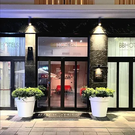 Bb Smarthotel Duomo Hotel 4*