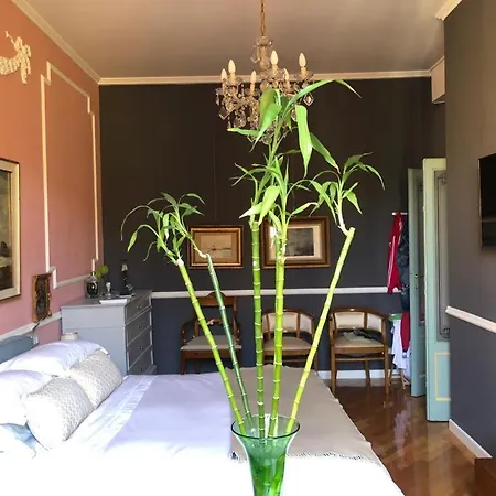Homestay Elegant Bedroom In A Relaxing
