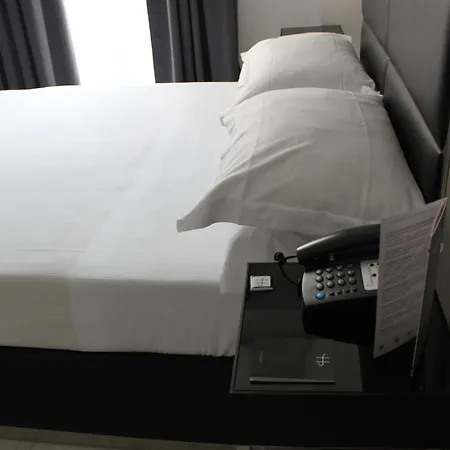 Lhp Napoleon 4* Milano